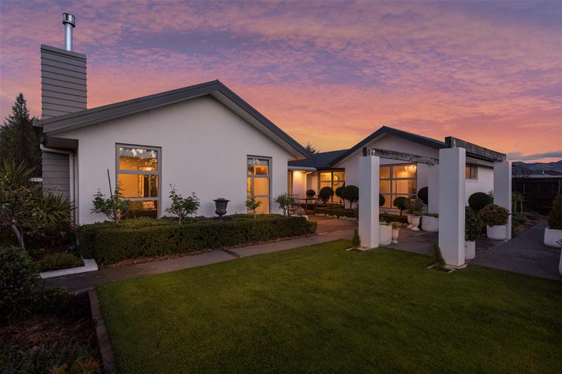 138 Taylor Pass Road, Witherlea, Blenheim - Carousel 1