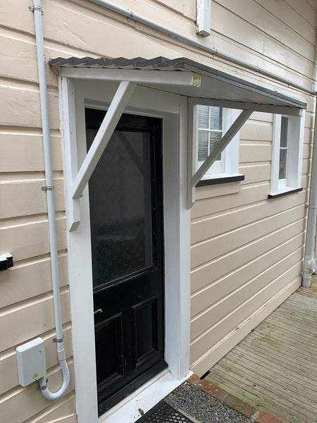 3 Mckenzie Terrace, Te Aro, Wellington - Carousel 2