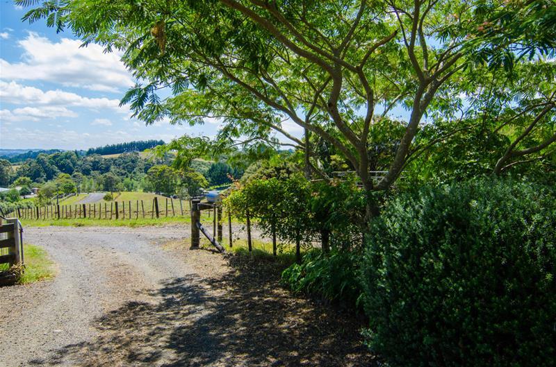 7 Steed Road, Waitakere, Auckland - Carousel 22