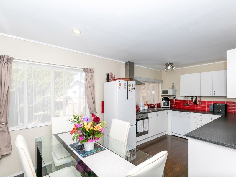 87C Dominion Road, Nawton, Hamilton - Carousel 1