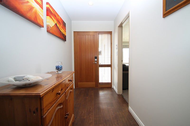 8 Seacroft Place, Waimairi Beach, Christchurch - Carousel 19