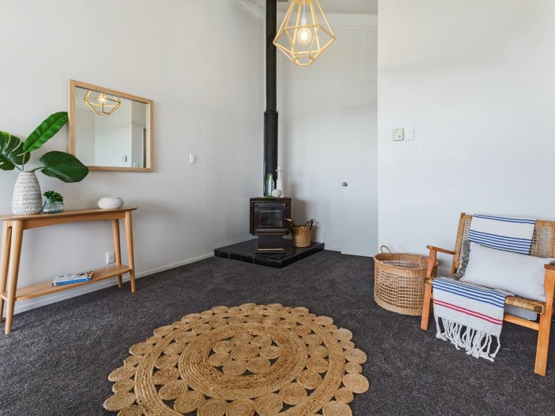 14 Solway Place, Papakowhai, Porirua - Carousel 25