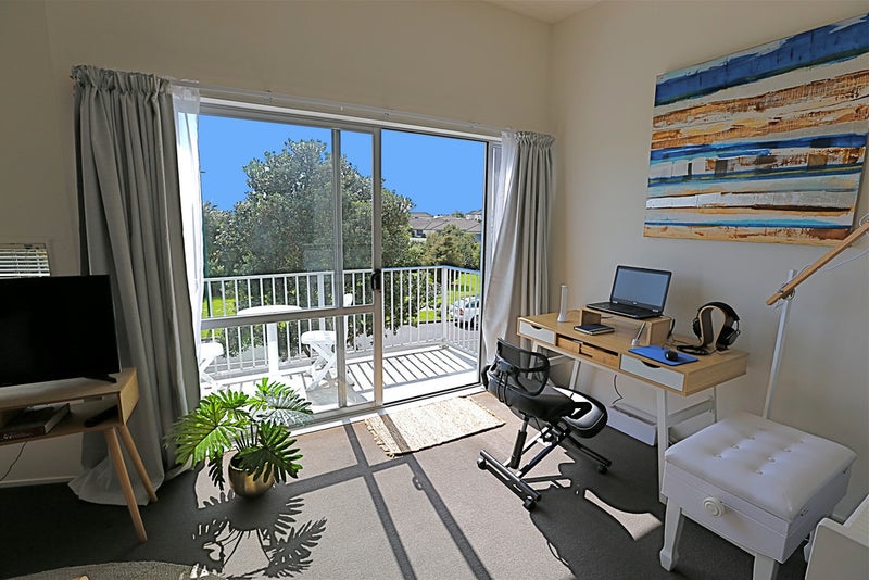 72/7 Kelvin Hart Drive, East Tamaki, Auckland - Carousel 2