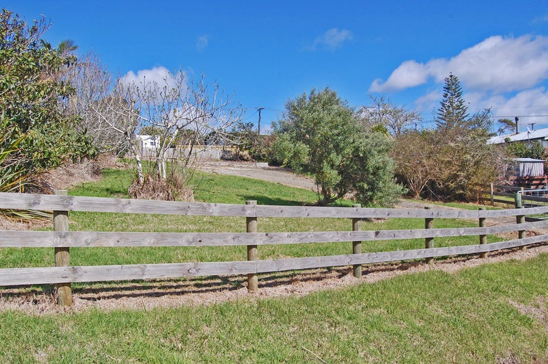 6 Settlement Road, Kaiwaka - Carousel 2
