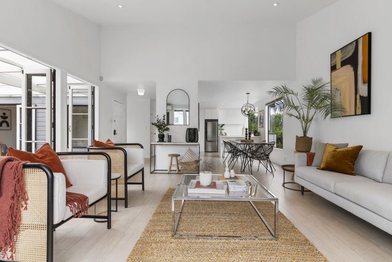 2/114 Landscape Road, Mount Eden, Auckland - Carousel 2