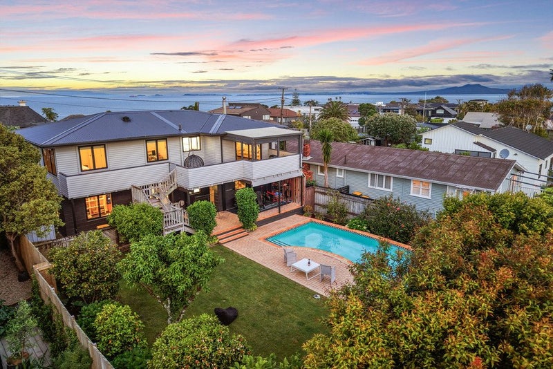 48 Gulf View Road, Murrays Bay, Auckland - Carousel 1