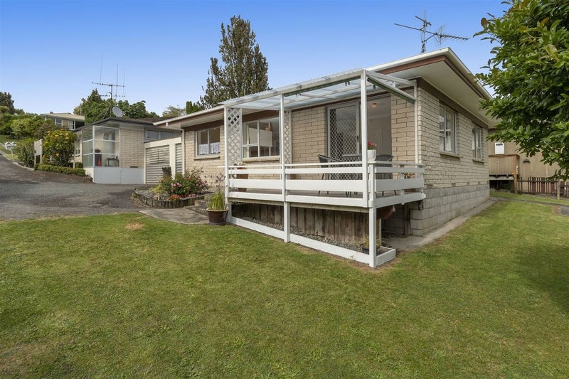 18B Linley Terrace, Judea, Tauranga - Carousel 2