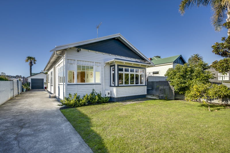19 McDonald Street, Napier South, Napier - Carousel 23