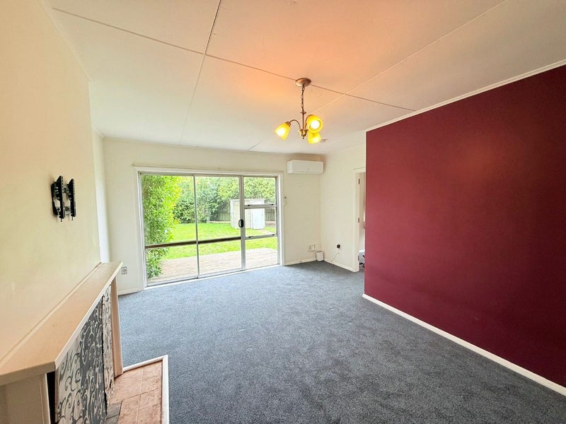 7 Pilcher Crescent, Naenae, Lower Hutt - Carousel 2