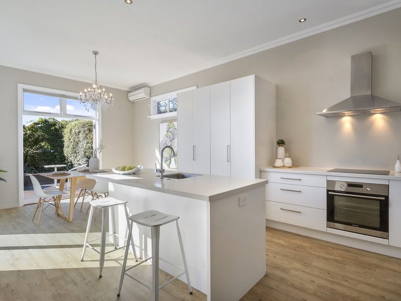 165 Surrey Street, Saint Clair, Dunedin - Carousel 2