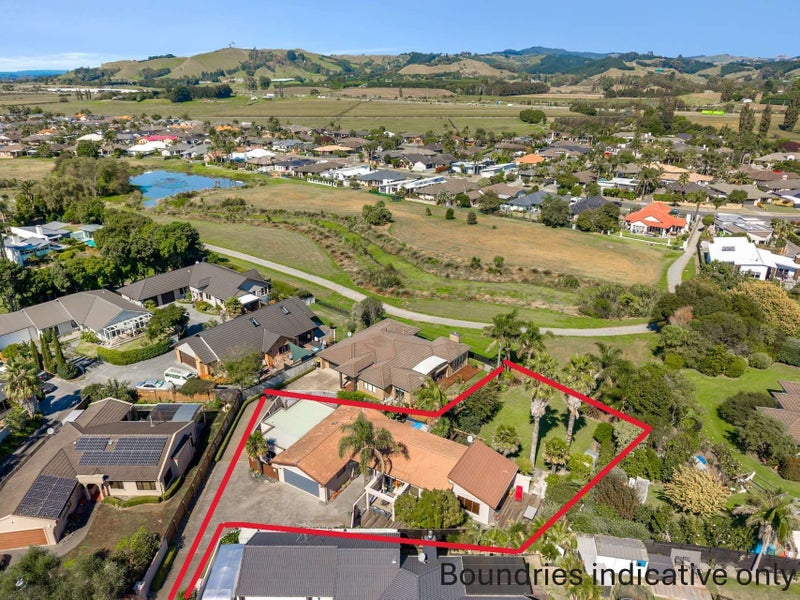8 Piha Close, Papamoa Beach, Papamoa - Carousel 1