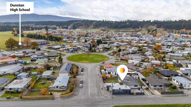 29 Royal Terrace, Sandringham, Auckland - Carousel 21