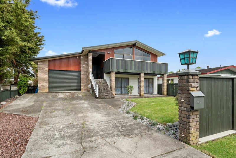 127 Forrester Drive, Welcome Bay, Tauranga - Carousel 1