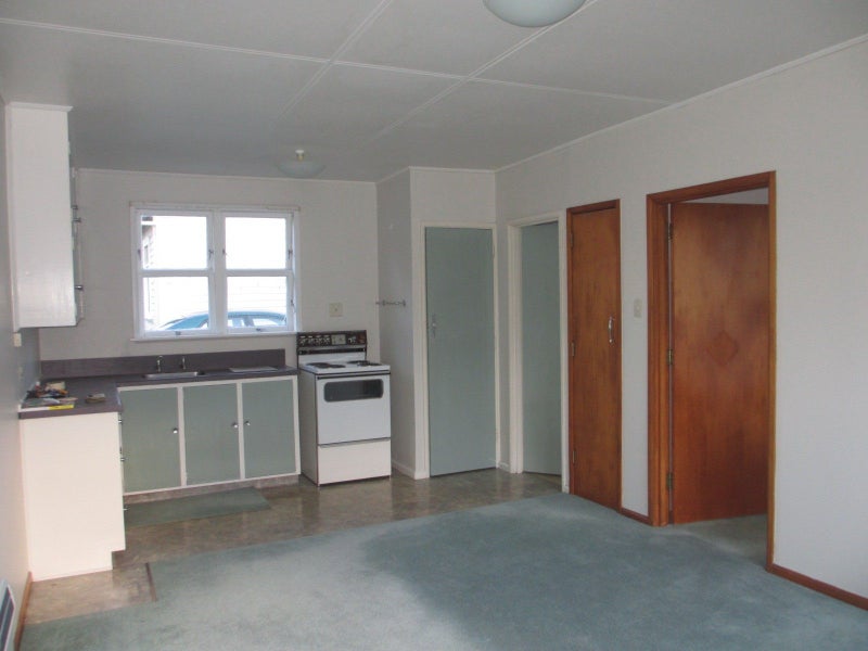 433 College Street, Hokowhitu, Palmerston North - Carousel 2