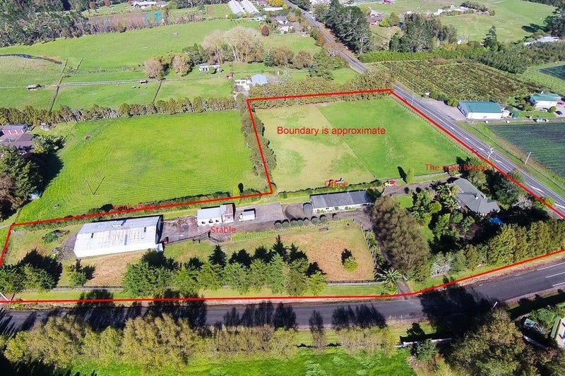 6 Moontide Road, Kumeu, Kumeu - Carousel 1