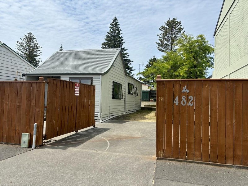 482 Hastings Street, Napier South, Napier - Carousel 2