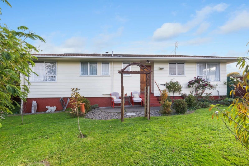 57 Kaikokopu Road, Aramoho, Whanganui - Carousel 1