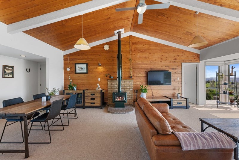 2820 Highway 22, Tuakau - Carousel 2