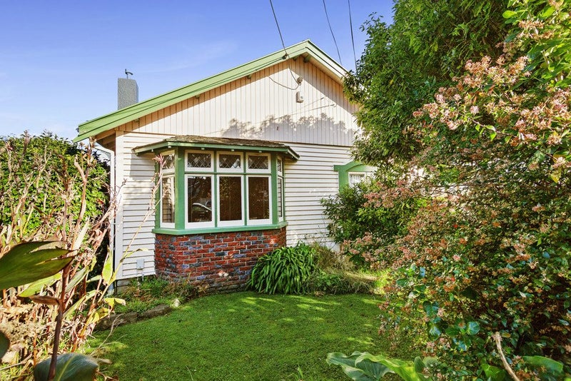 8 Boulcott Street, Boulcott, Lower Hutt - Carousel 1