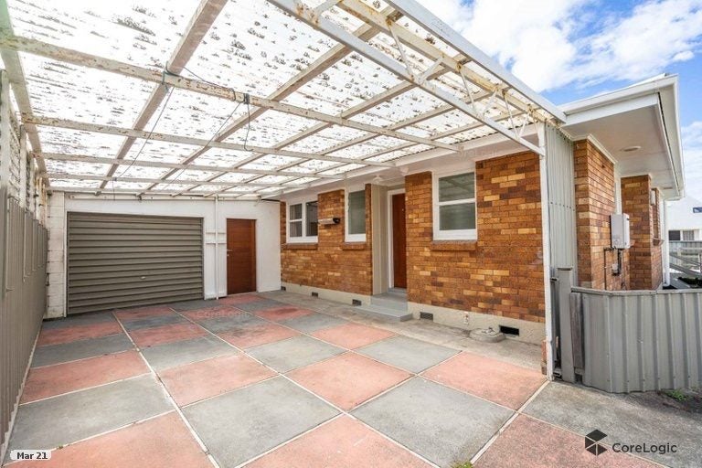 8 Kulim Avenue, Otumoetai, Tauranga - Carousel 2