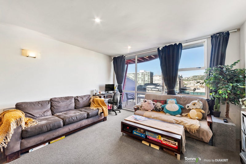 607/8 Church Street, Wellington Central, Wellington - Carousel 1