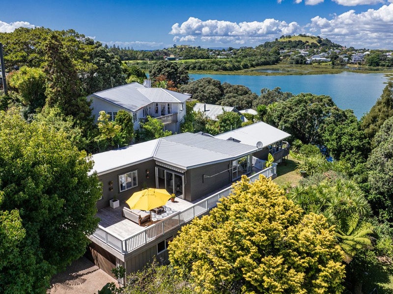 49 Ngataringa Road, Devonport, Auckland - Carousel 1