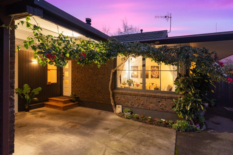 42A Elmira Avenue, Hokowhitu, Palmerston North - Carousel 1