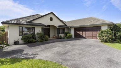 12 Moy Place, East Tamaki Heights, Auckland - Carousel 1