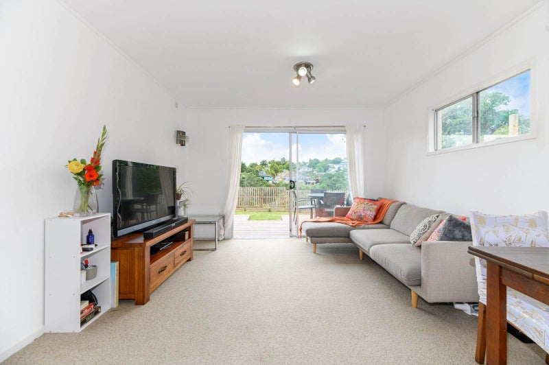 2/120 Lynbrooke Avenue, Blockhouse Bay, Auckland - Carousel 2