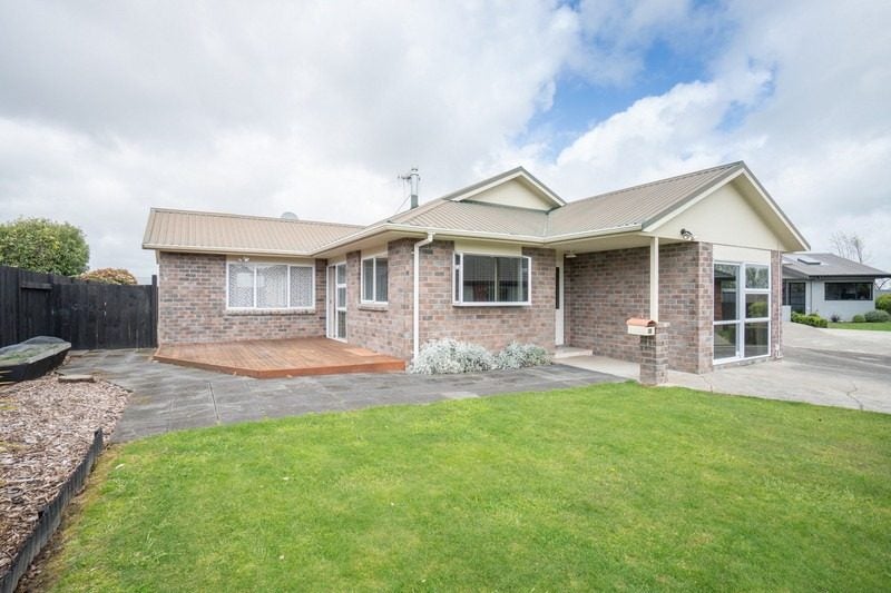 31 Strachan Way, Highbury, Palmerston North - Carousel 1