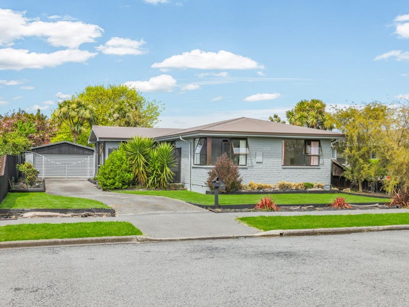 12 Thurso Place, New Brighton, Christchurch - Carousel 1