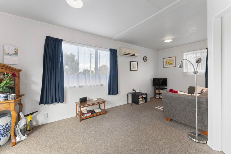 44 Laughton Street, Taupō - Carousel 11
