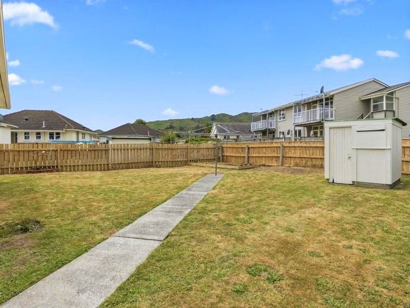 17 Strand Crescent, Naenae, Lower Hutt - Carousel 11