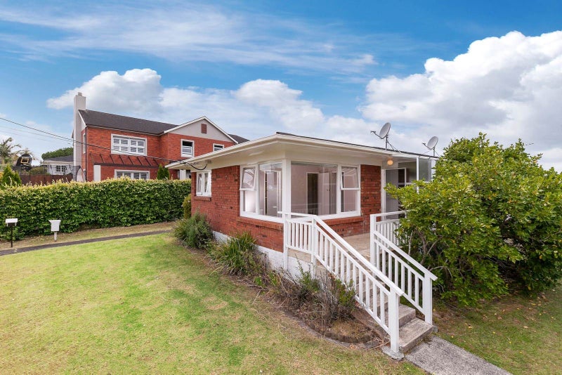 1/10 Hororata Road, Hauraki, Auckland - Carousel 2