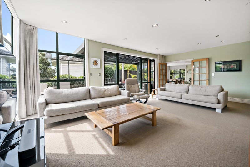 2/15 Mcarthur Avenue, St Heliers, Auckland - Carousel 2