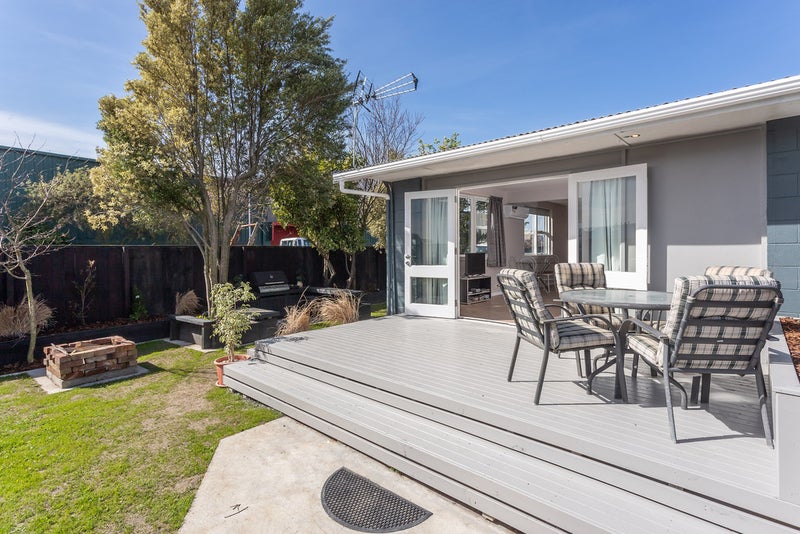 1/70 Shakespeare Road, Waltham, Christchurch - Carousel 2