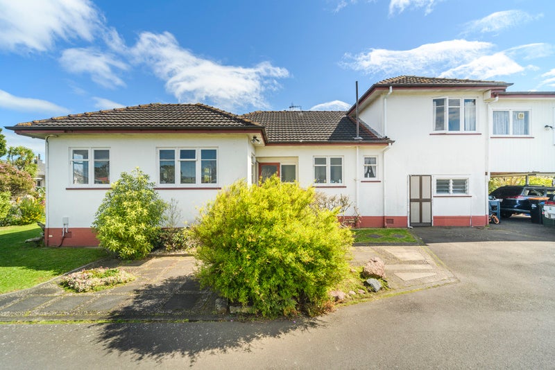 9 Summerhays Street, Terrace End, Palmerston North - Carousel 1