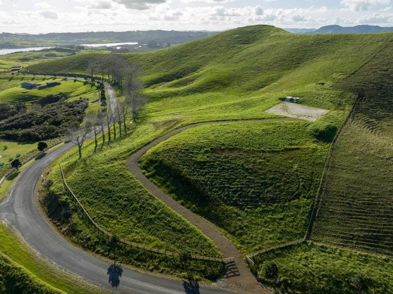 10 Hinamoki Drive, Kaiwaka - Carousel 2