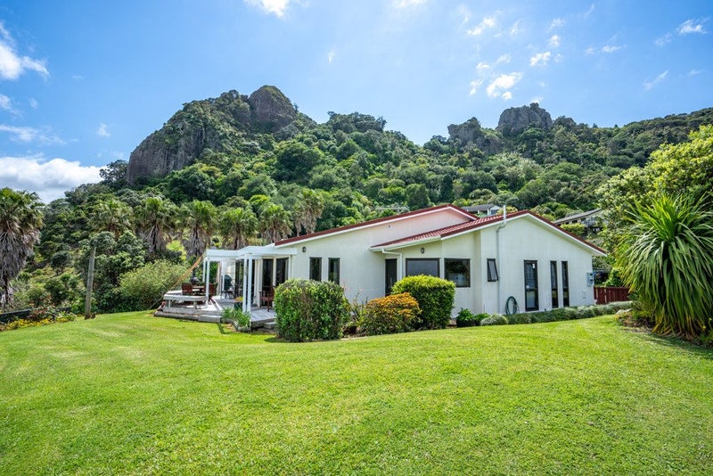 3 THE HEIGHTS, WHANGAREI - Carousel 1