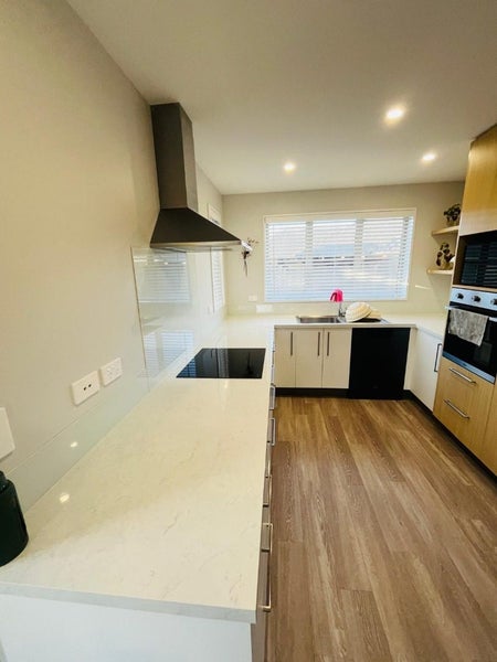 2/24 Victors Road, Hoon Hay, Christchurch - Carousel 1