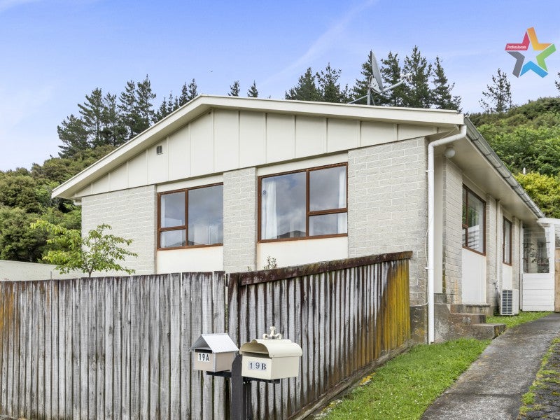19A Newburn Grove, Wainuiomata, Lower Hutt - Carousel 14