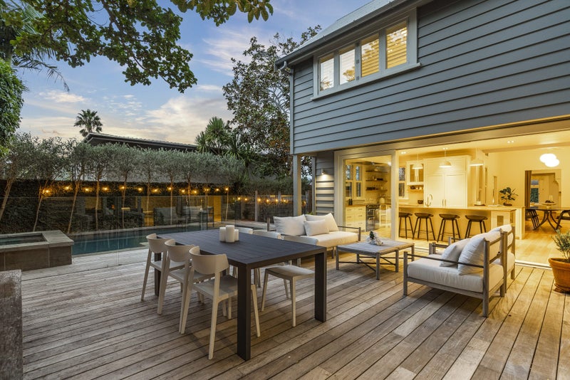 15 Percival Parade, Saint Marys Bay, Auckland - Carousel 2