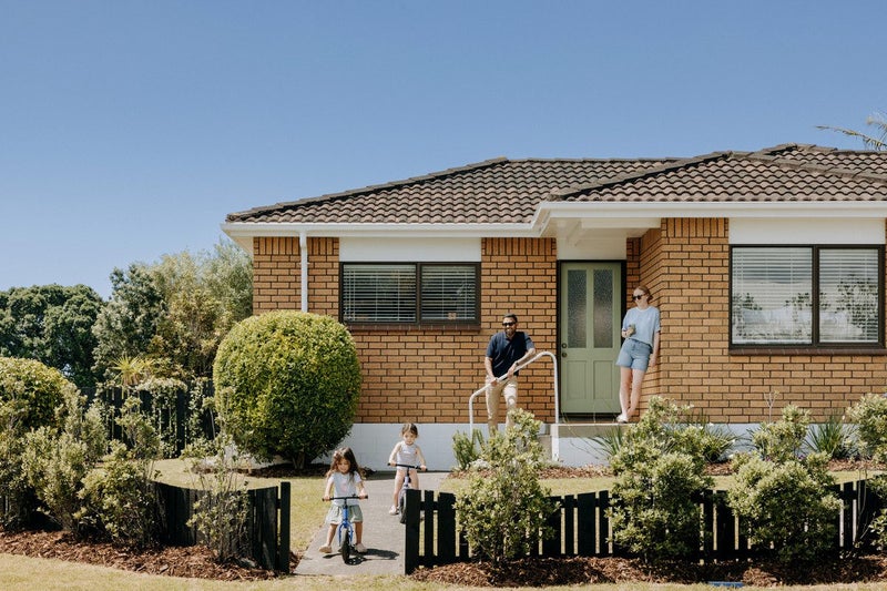 1 Bedford Place, Mount Maunganui, Mount Maunganui - Carousel 1