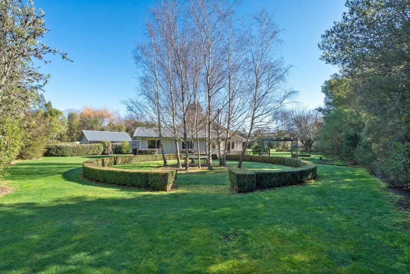 108 Willow Park Drive, Masterton - Carousel 1