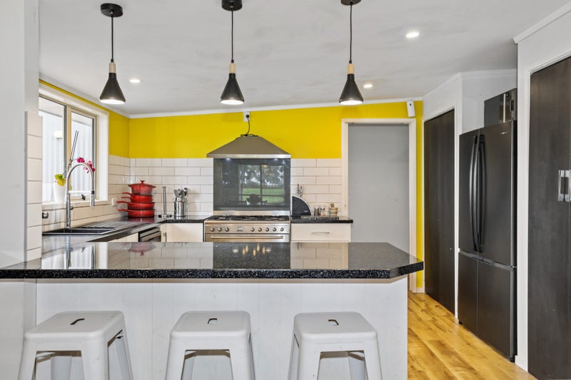 791 State Highway 1, Taupo - Carousel 2