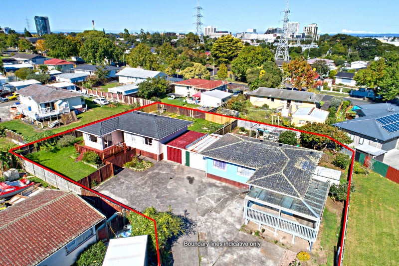 2/5 Astral Place, Clover Park, Auckland - Carousel 2