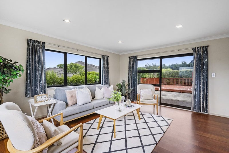 26 Ronald Scott Grove, Riverstone Terraces, Upper Hutt - Carousel 1