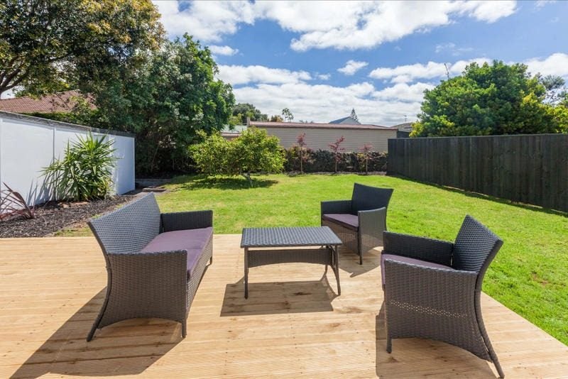 7 Bournemouth Avenue, Sandringham, Auckland - Carousel 13