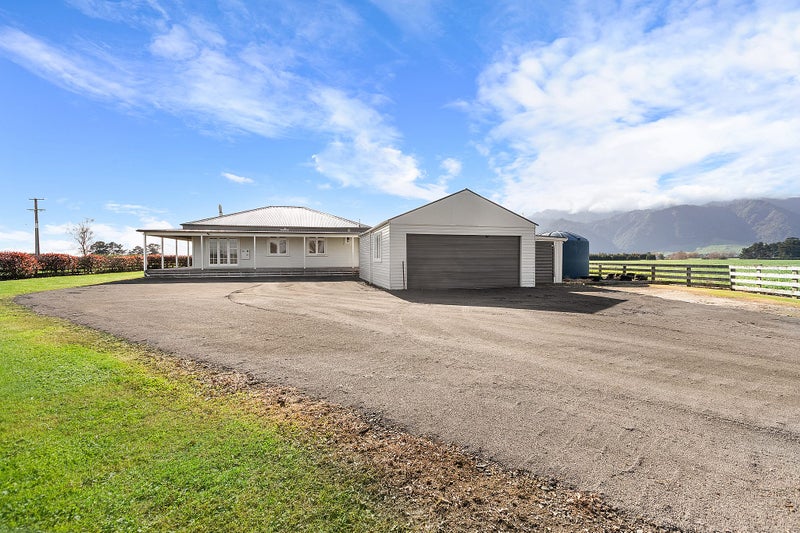 446 Maiseys Road, Matamata - Carousel 1