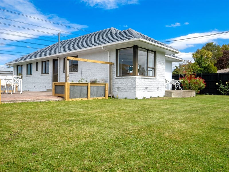 32 Hornsby Street, Bishopdale, Christchurch - Carousel 1